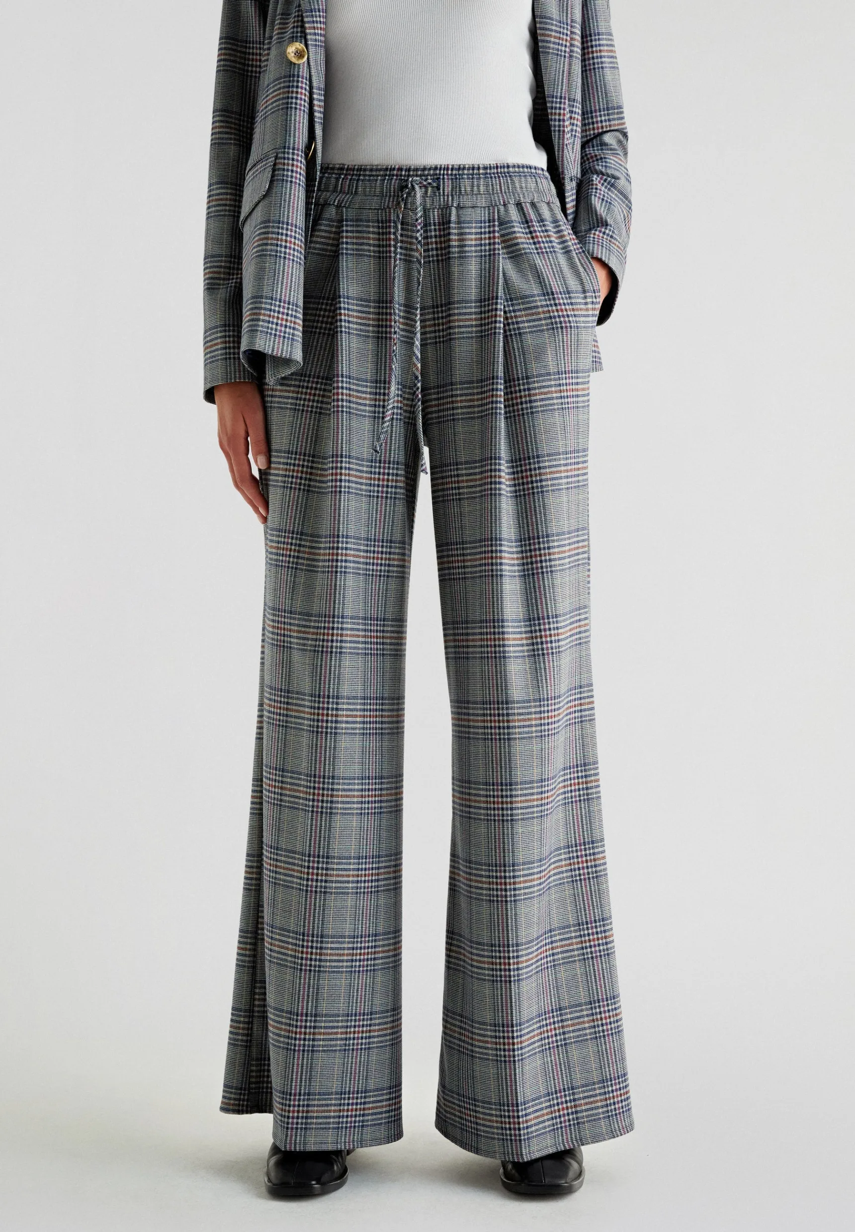 Scalpers Total Look | Trousers | BLUE CHECK PANT