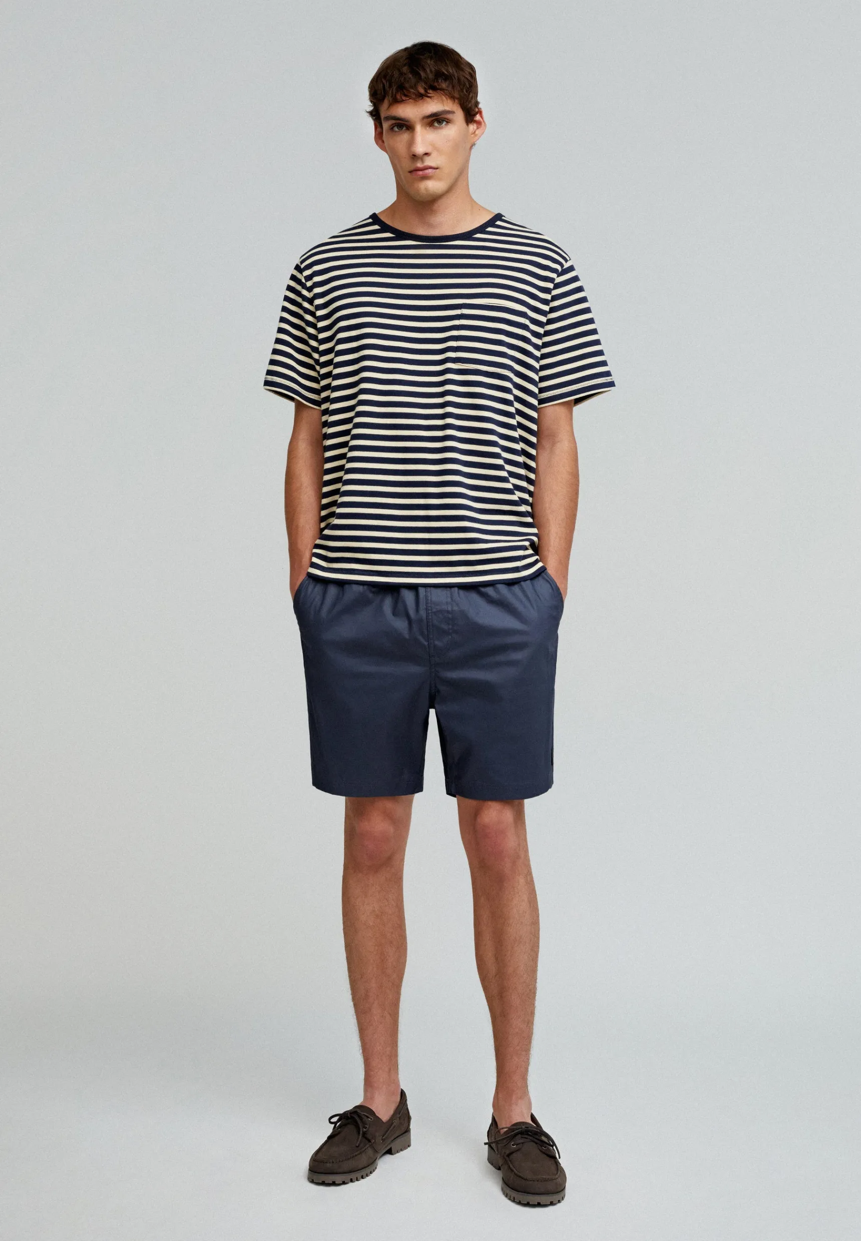 Scalpers Shorts | LIGHTWEIGHT BERMUDA SHORTS WITH ELASTIC WAIST