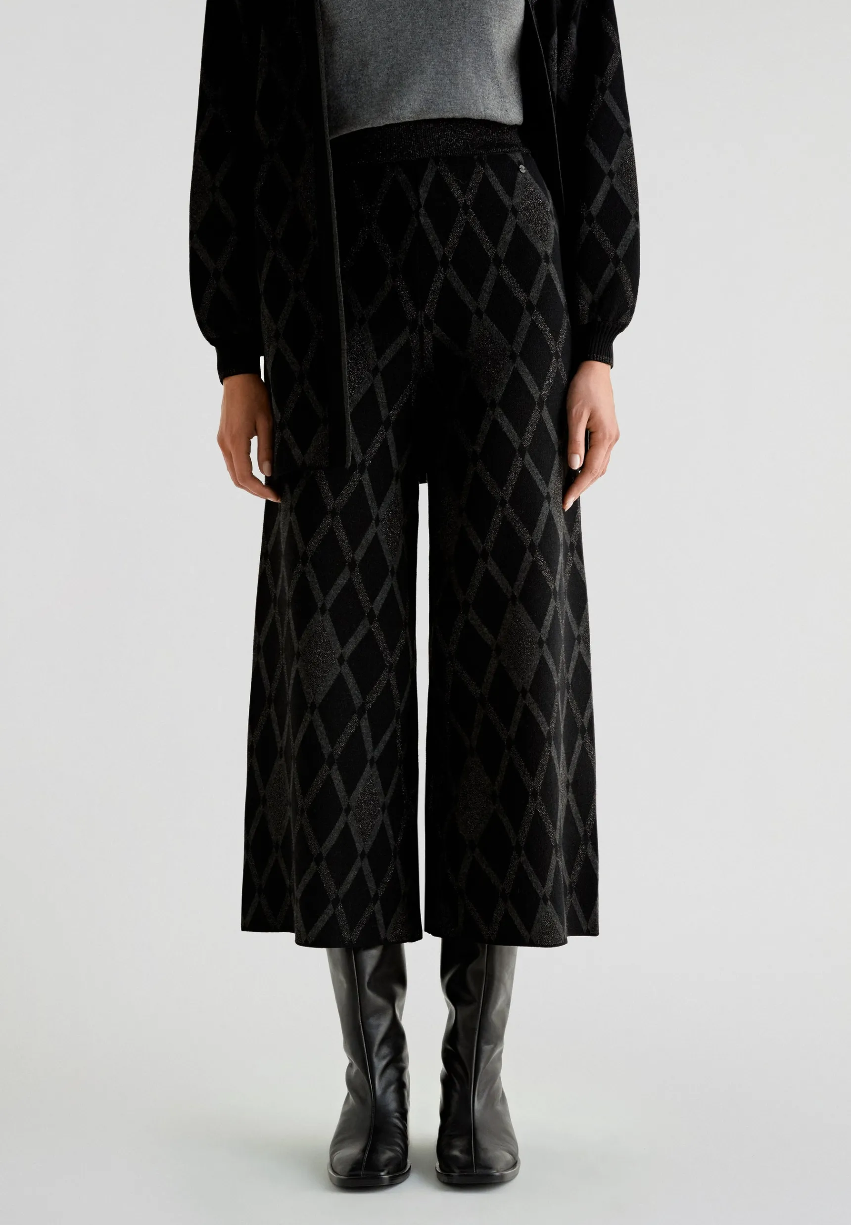 Scalpers Total Look | Trousers | ROMBO KNIT SET PANT