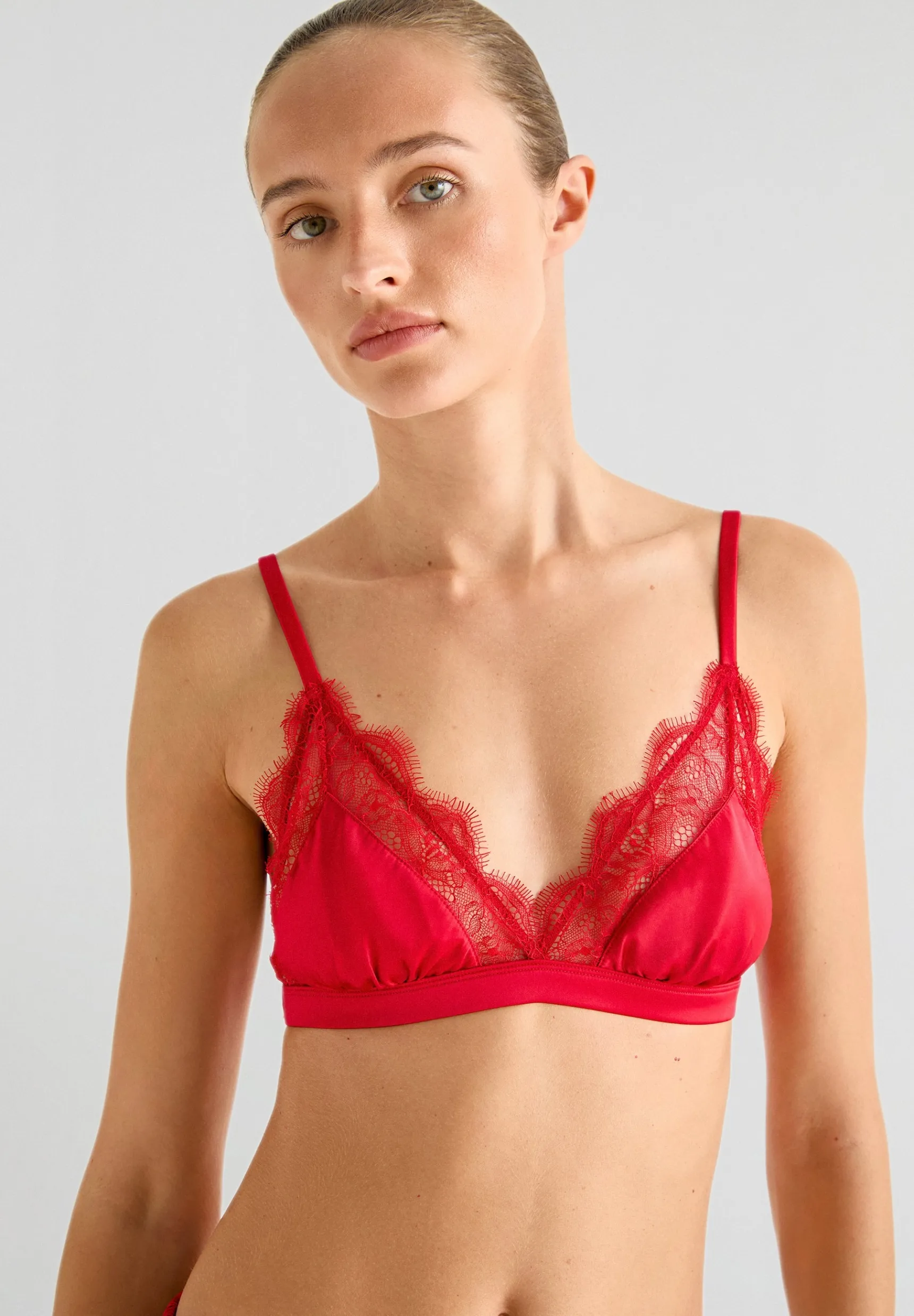 Scalpers Total Look | X LOVE STORIES SATIN BRALETTE