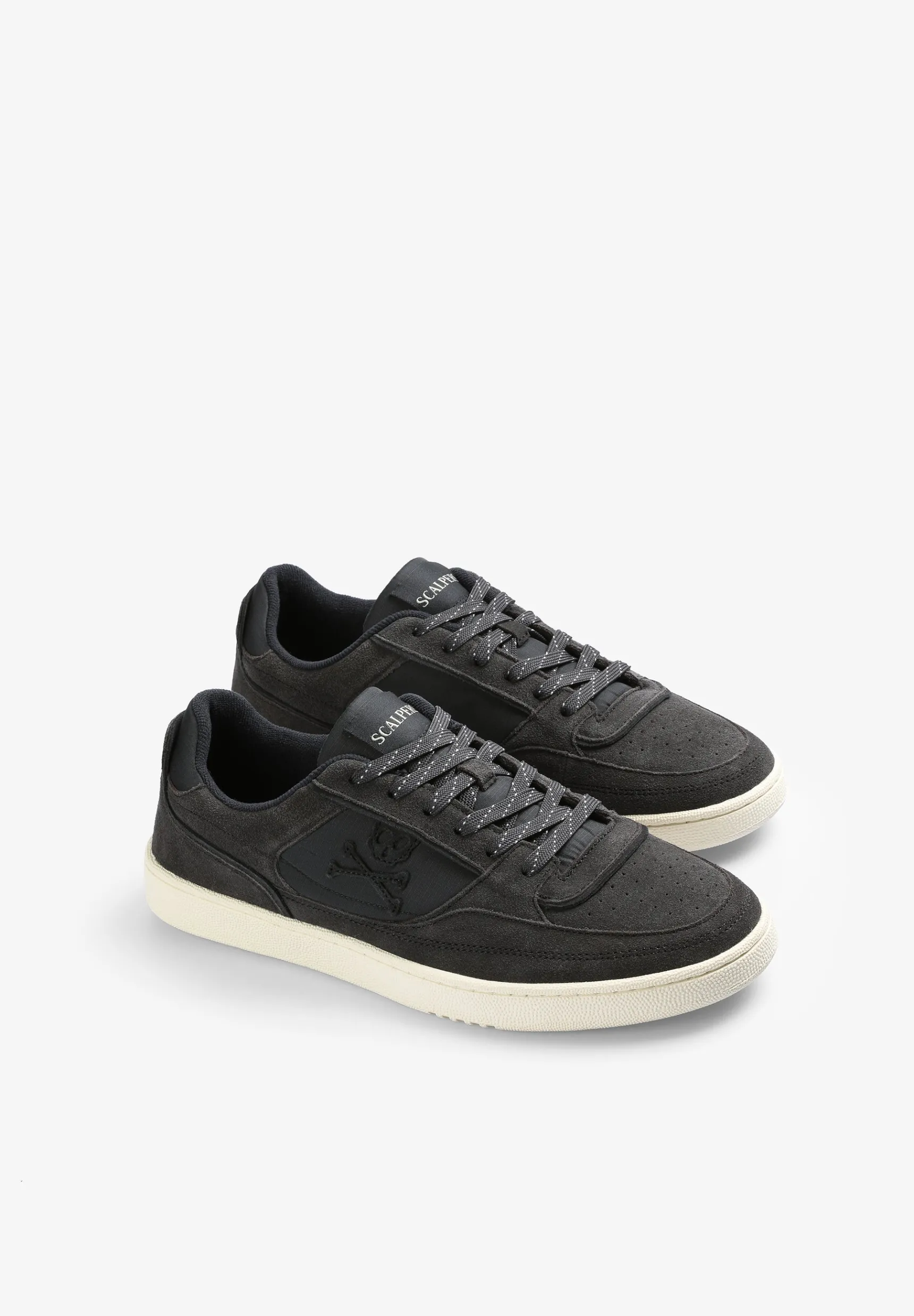 BOY Scalpers - | Sneakers | SPLIT SUEDE LOW-TOP SNEAKERS WITH SKULL